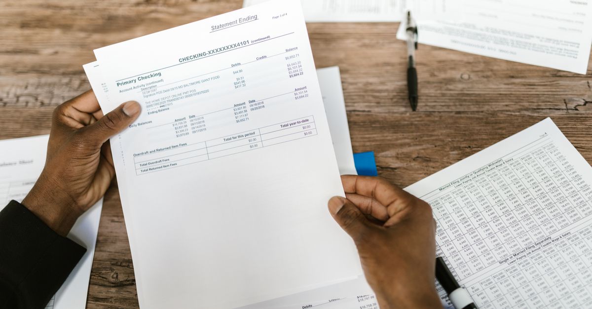 Financiële documenten over dividendinkomsten en belasting